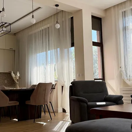 Easy Apartmán Karlovo